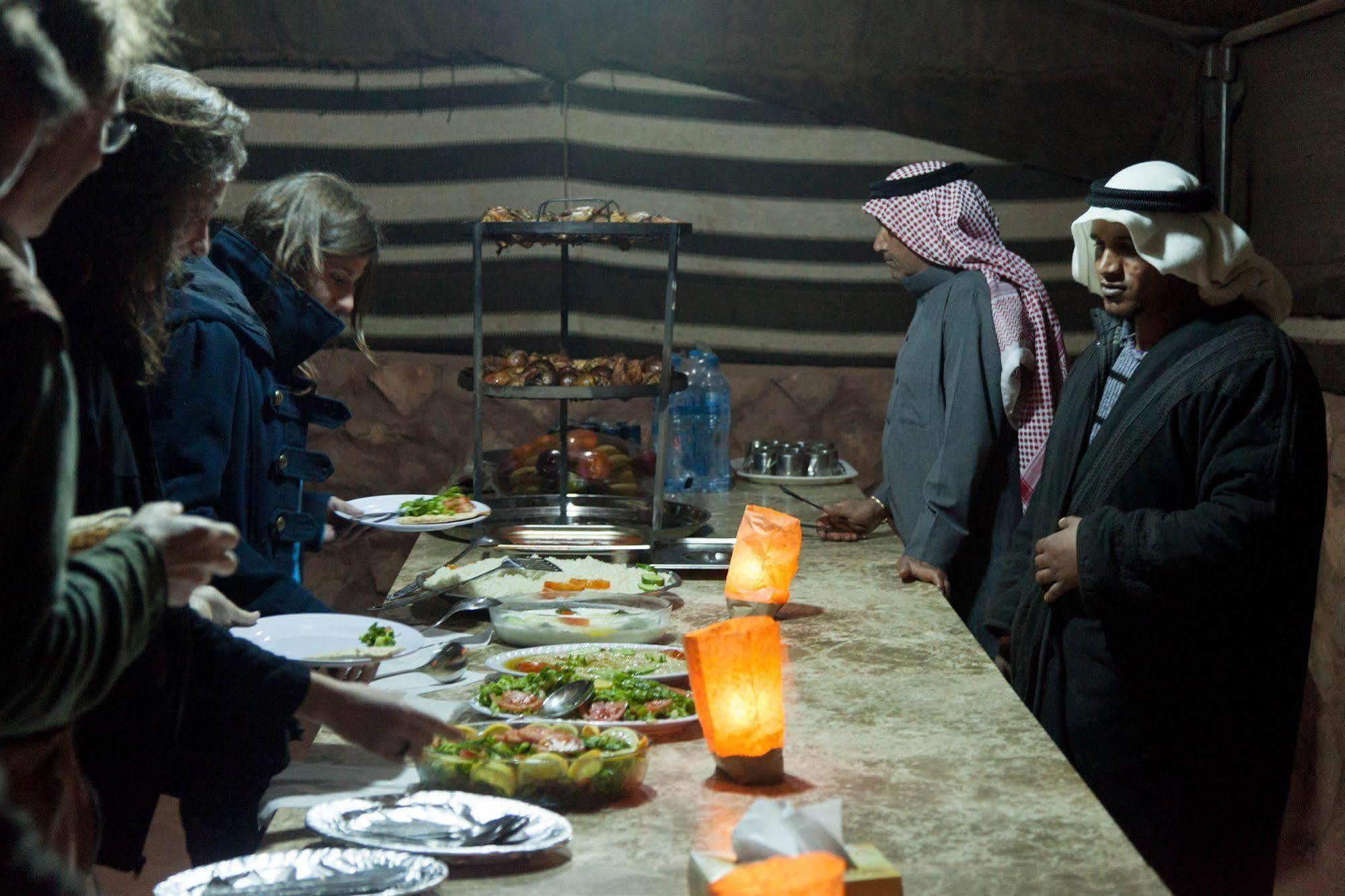 Wadi Rum Caravan Camp Eksteriør bilde
